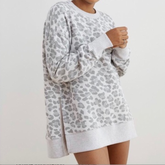 NWT AERIE OVERSIZED LEOPARD SWEATER - XS - Picture 7 of 15
